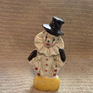Vintage porcelain Clown Figurine with Black Hat. Made in Japan